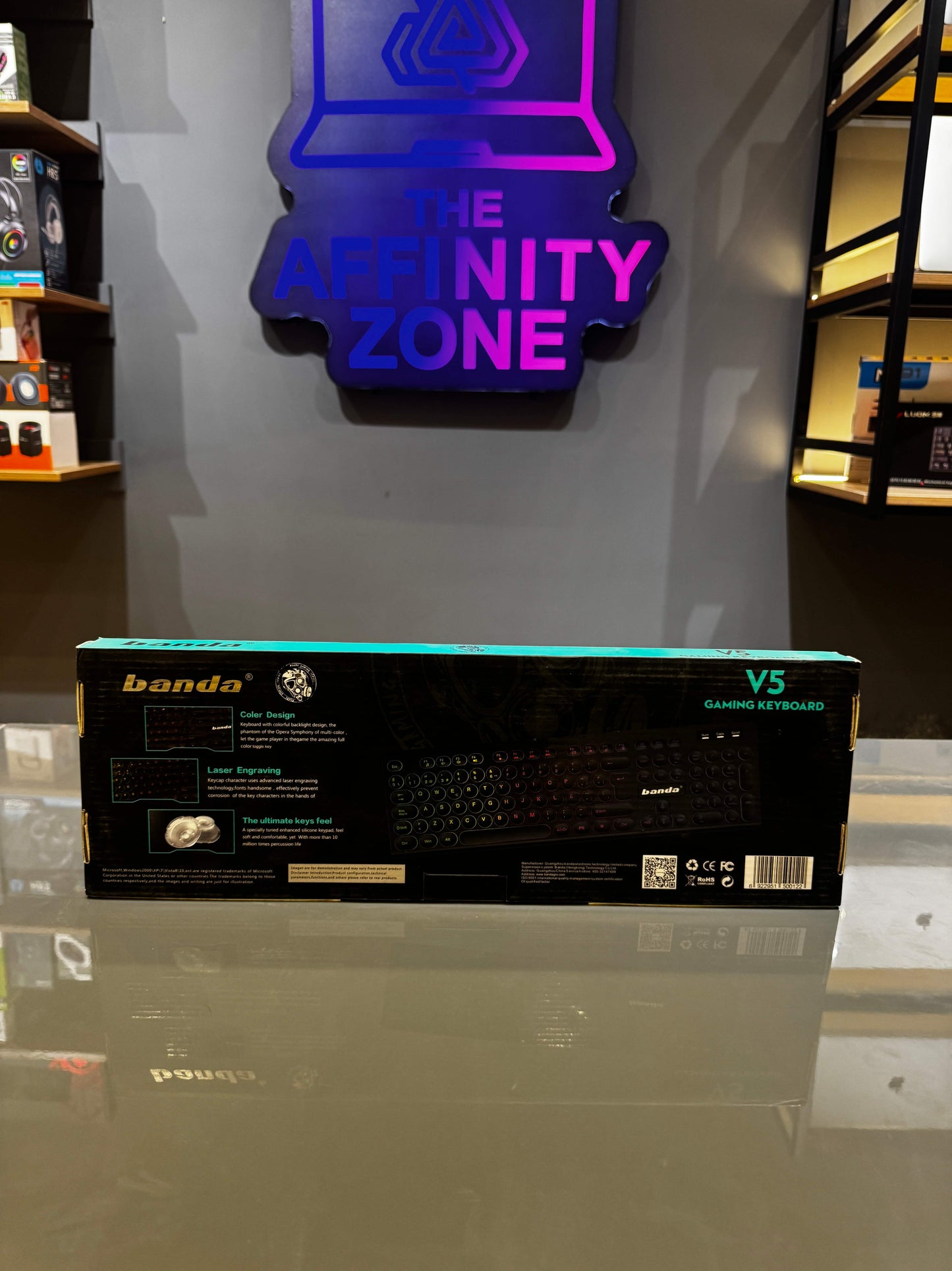 Banda V5 Gaming Keyboard with Colorful Backlight and Stylish Key Design