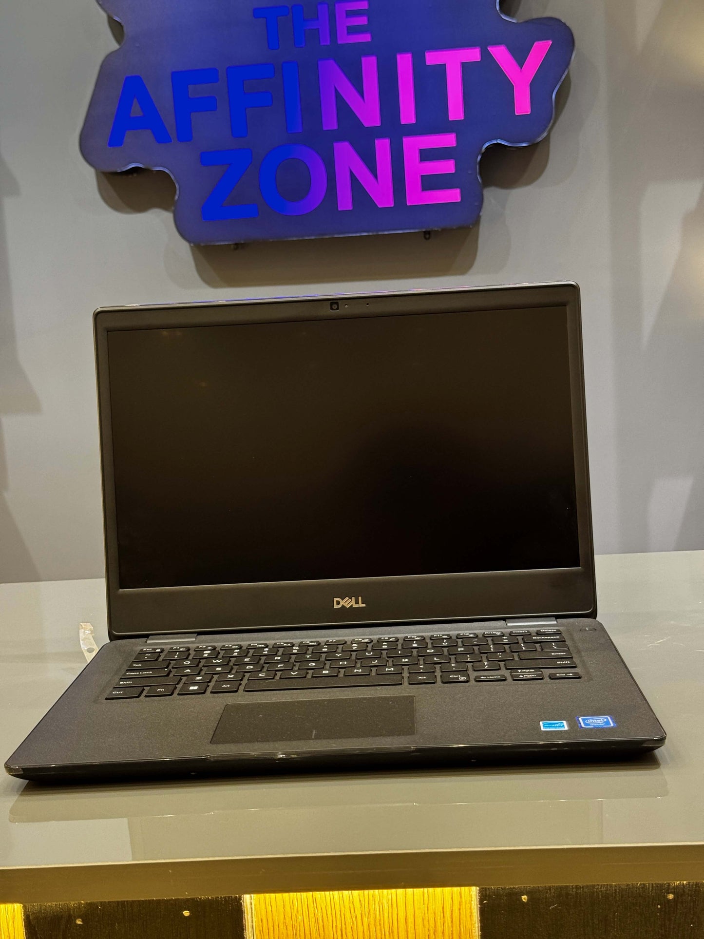 Dell Wyse 5470 Intel Celeron N4100 Laptop with 8GB RAM and 128GB SSD
